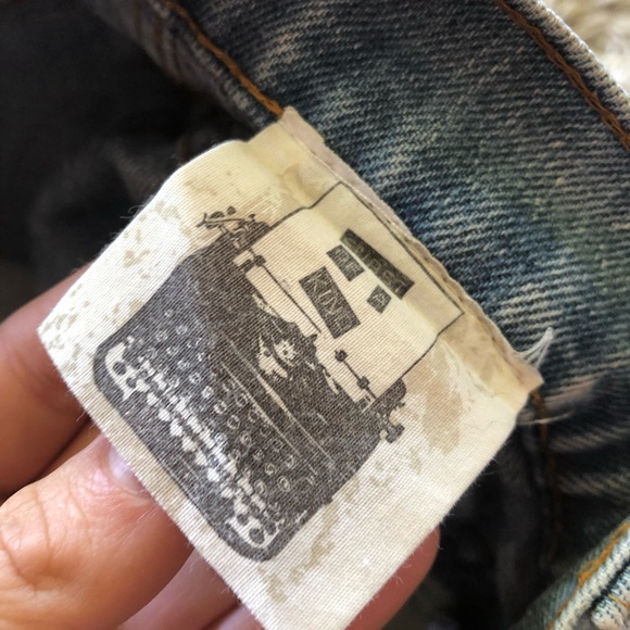 Levi’s short - Picture 4 of 8